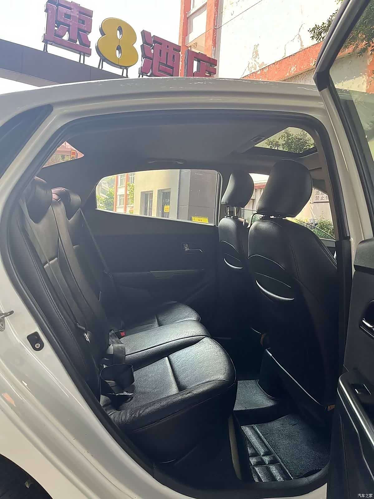 Kia K2, 2016 9