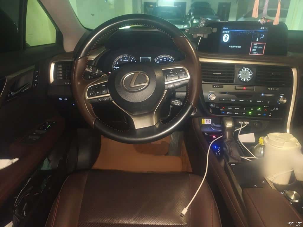 Lexus RX, 2020 3