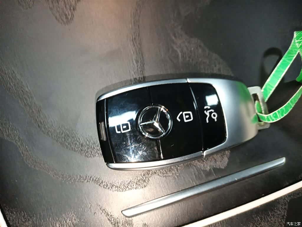Mercedes-Benz E-Class, 2019 17