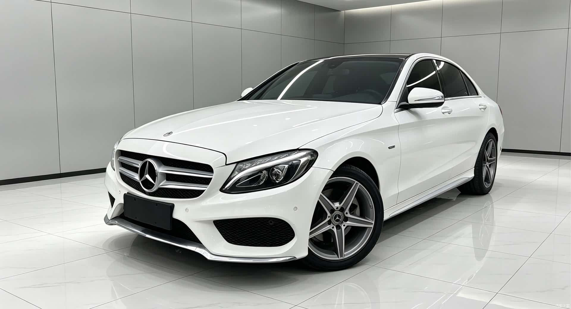 Mercedes-Benz C-Class, 2018 9