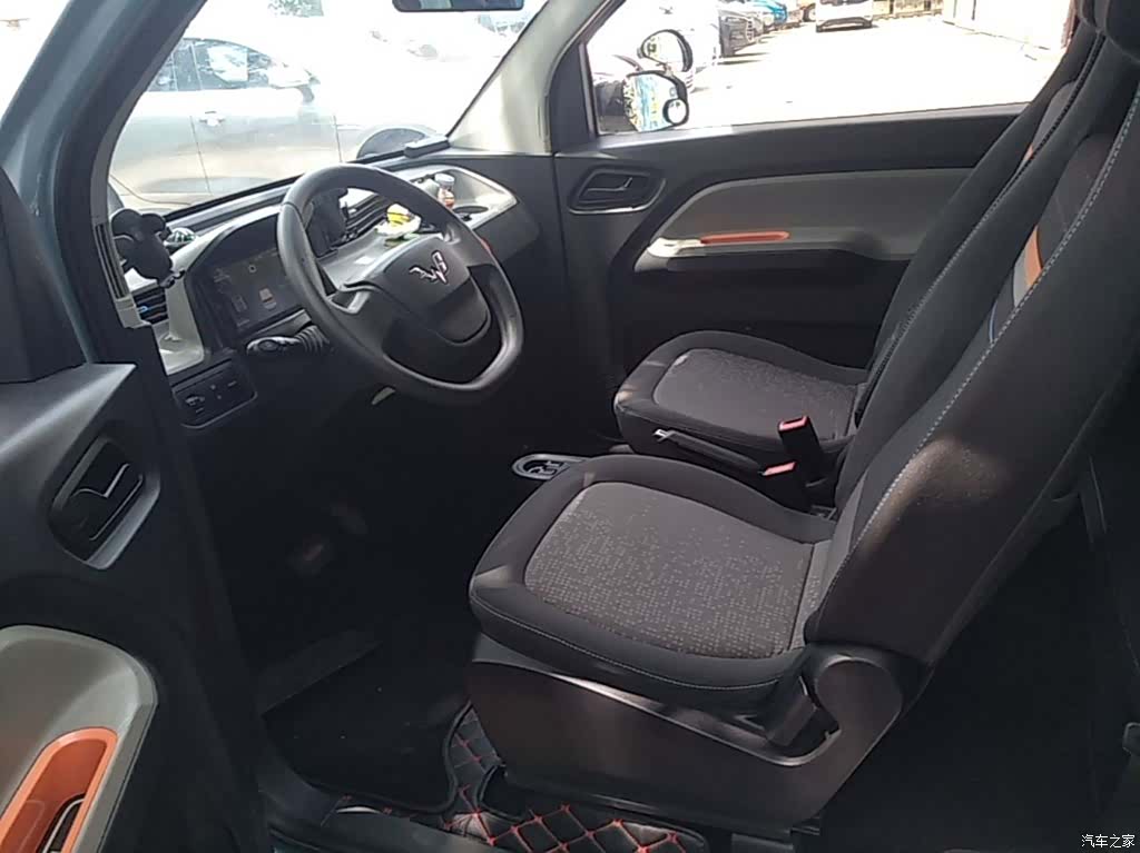 Wuling MINIEV, 2020 15