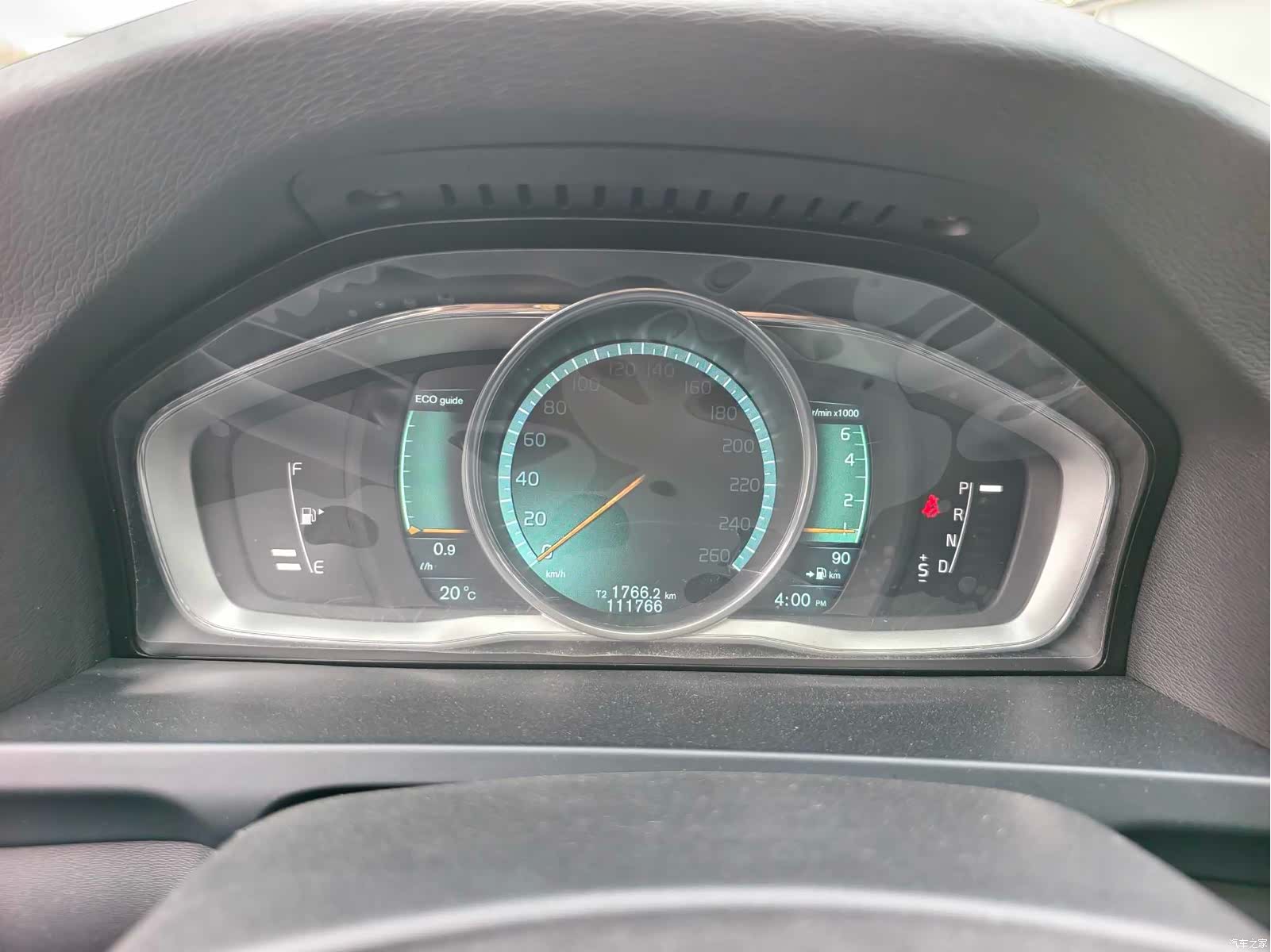 Volvo V60, 2014 все фото