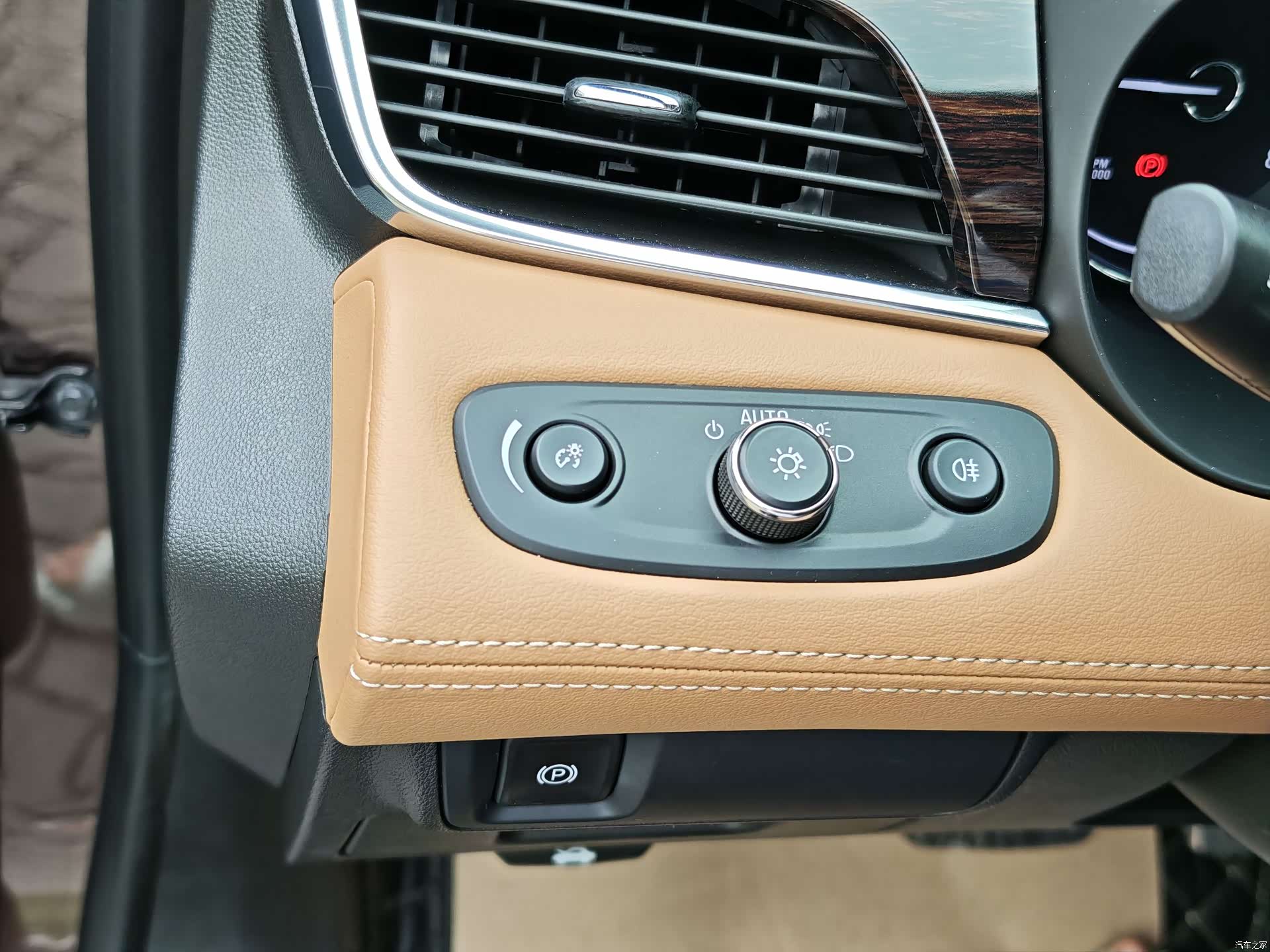 Buick LaCrosse, 2017 11