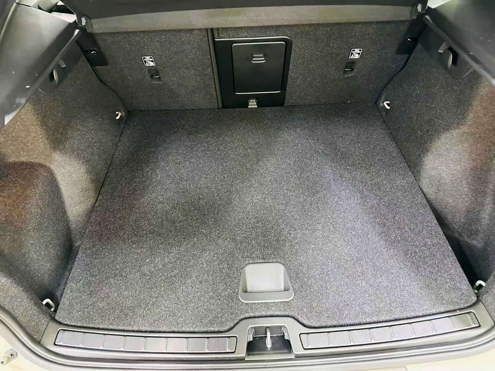 Volvo XC40, 2024 20