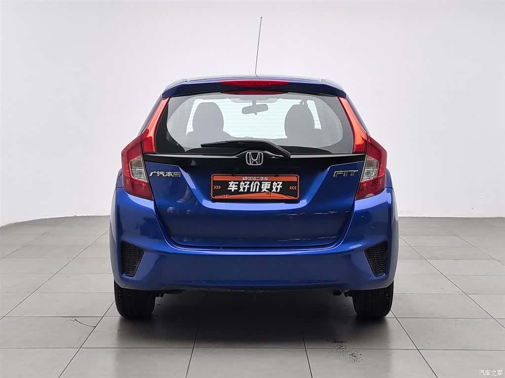 Honda Fit, 2015 4