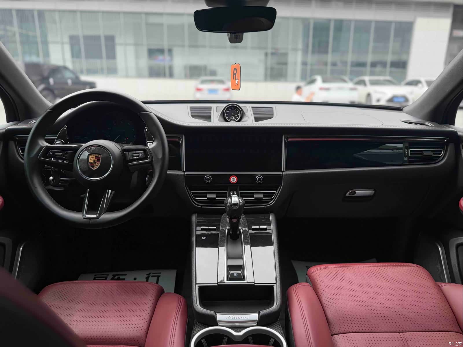 Porsche Macan, 2022 7