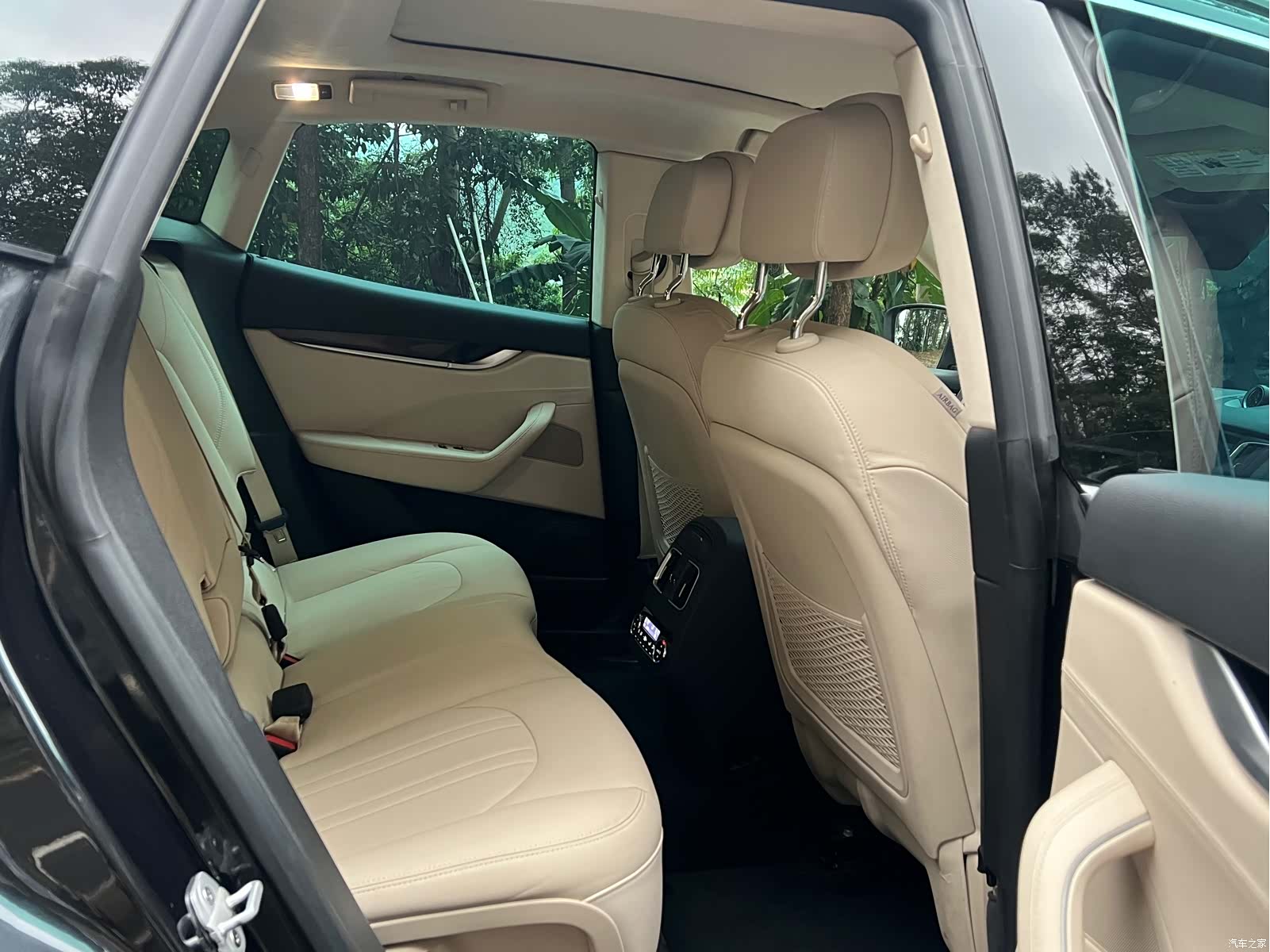 Maserati Levante, 2018 13