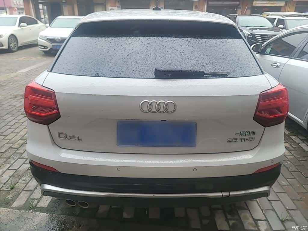 Audi Q2L, 2020 6