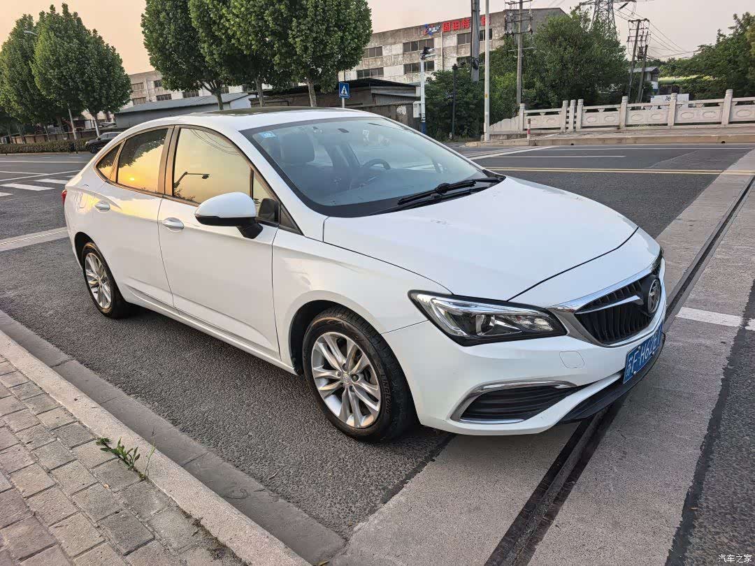 Buick Verano, 2017 3
