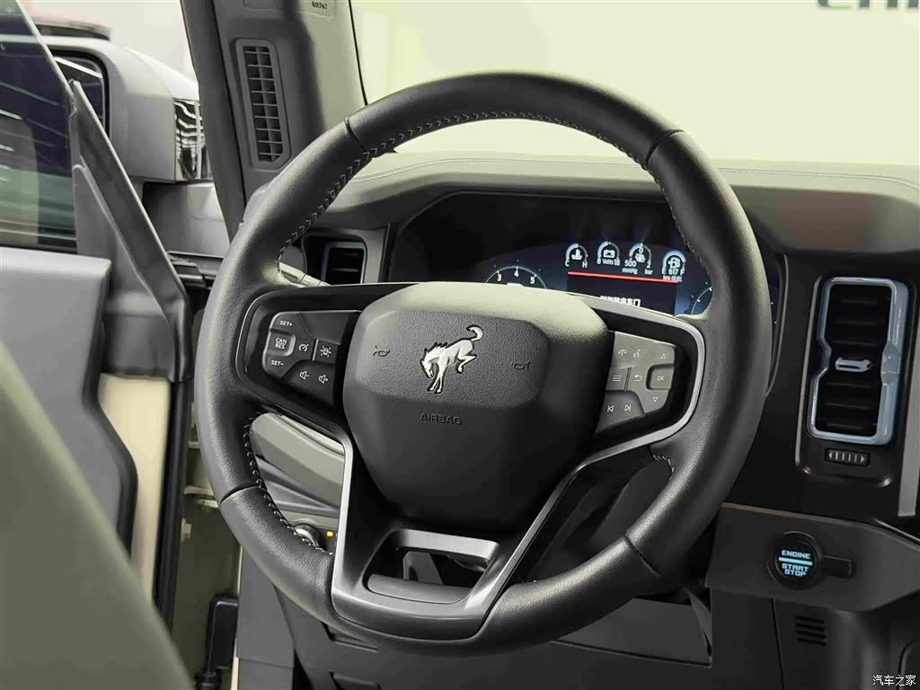 Ford Bronco, 2025 13