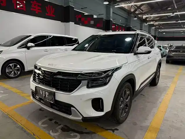 Kia Seltos 2024 — купить из Китая под заказ