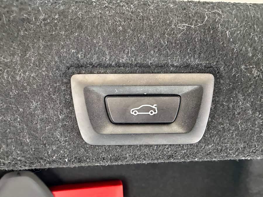 BMW 5 Series 2024, фото 28
