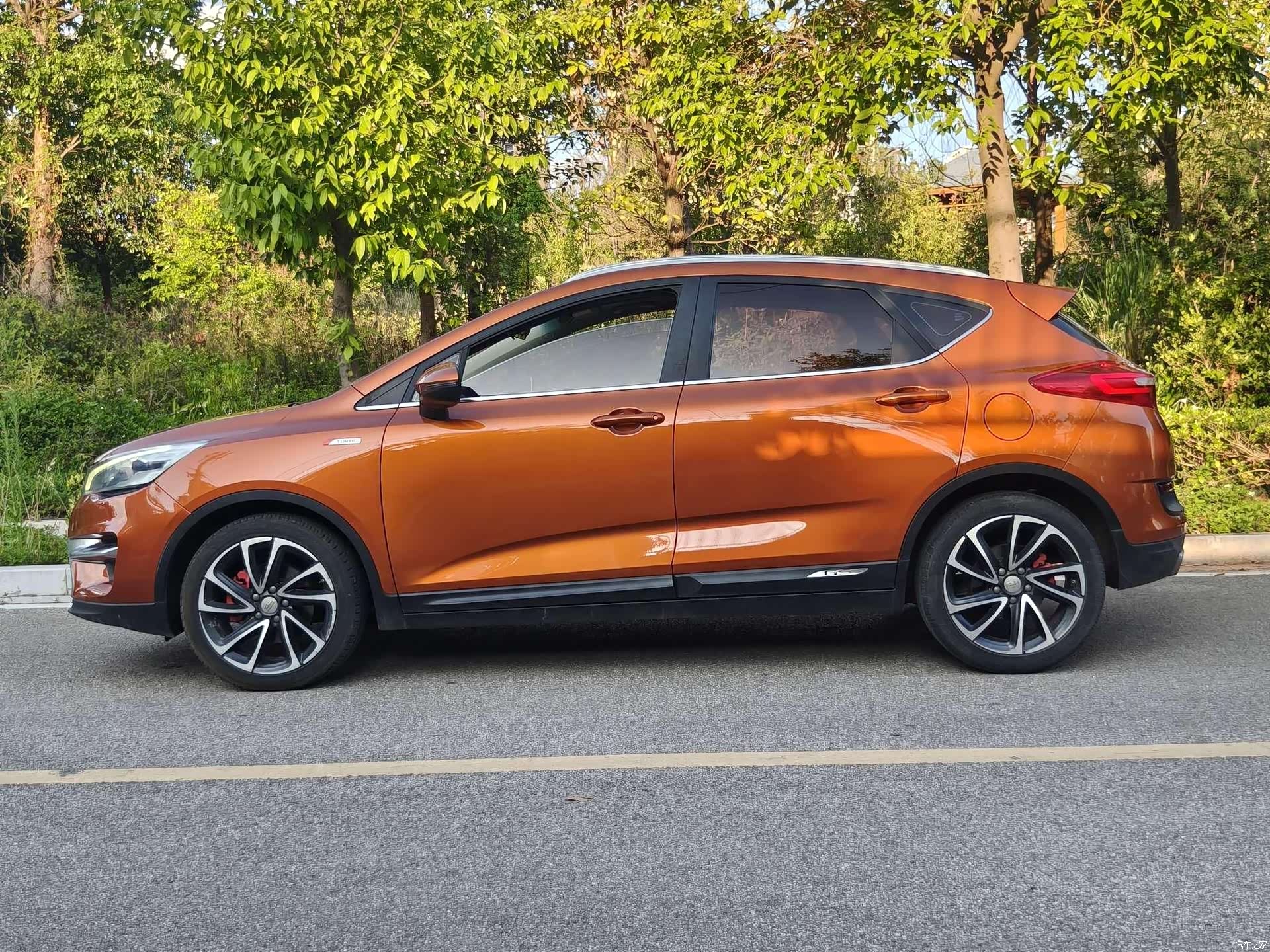 Geely Emgrand, 2017 4