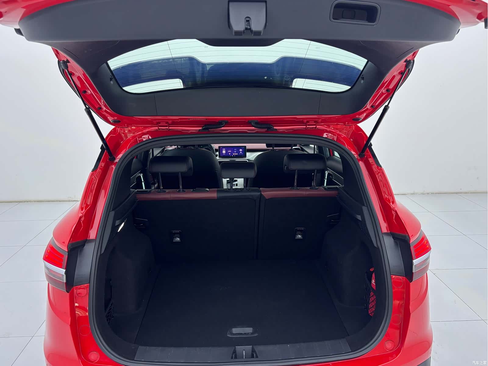 Geely Coolray, 2021 17