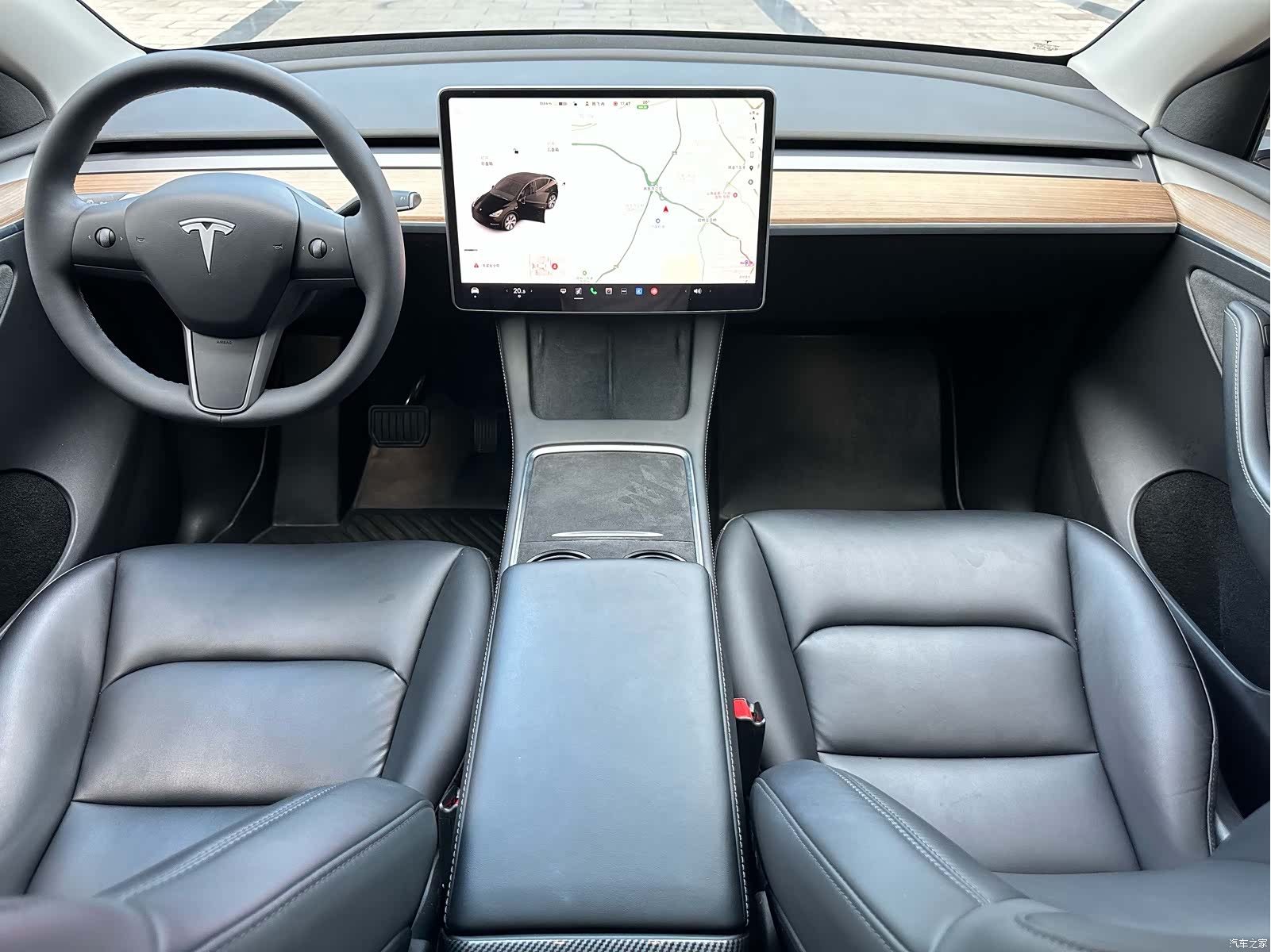 Tesla Model Y, 2022 7