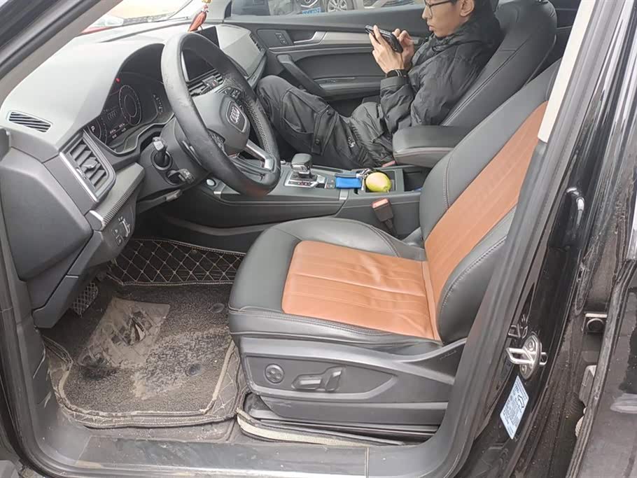 Audi Q5L Audi Q5L