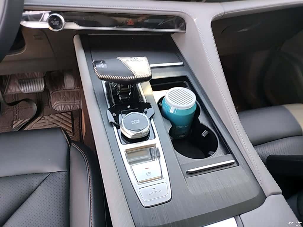 Changan CS75, 2023 10