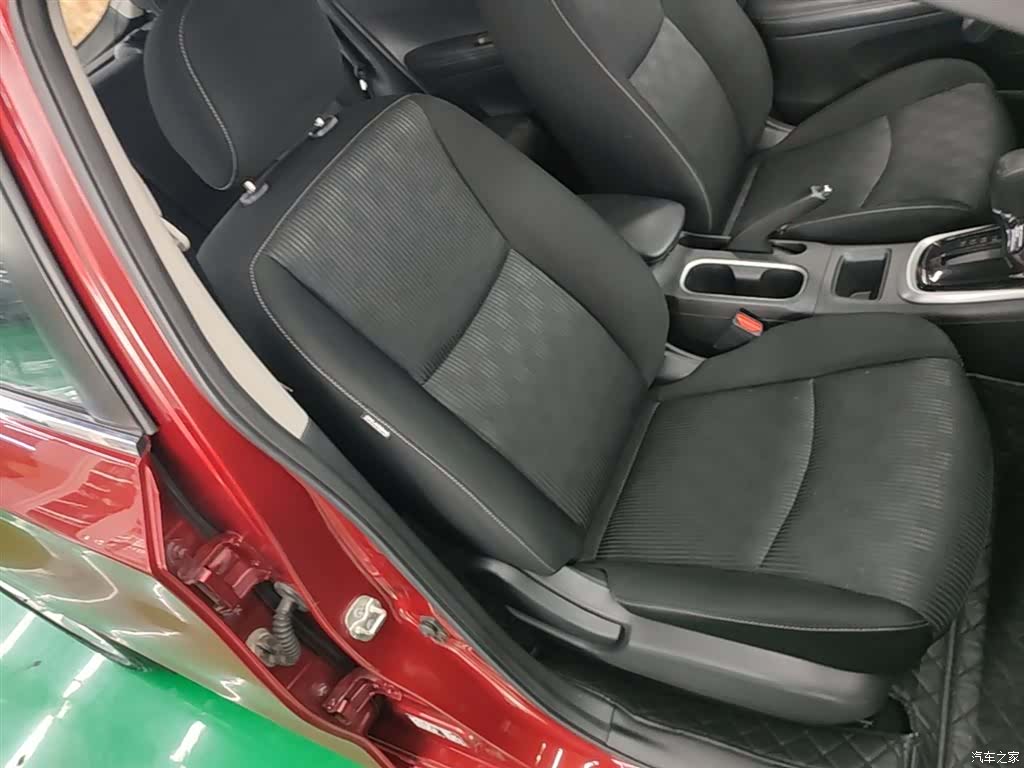 Nissan Tiida, 2016 25