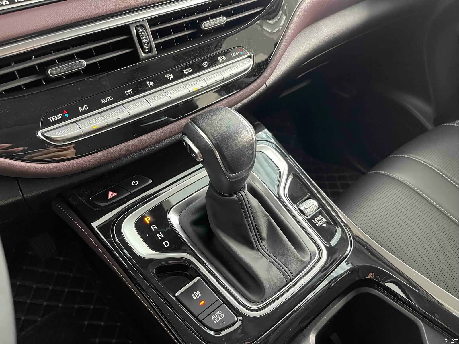 Trumpchi M6, 2024 12