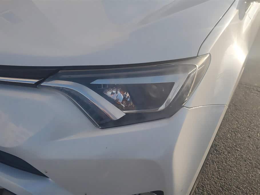 Toyota RAV4 Rongfang