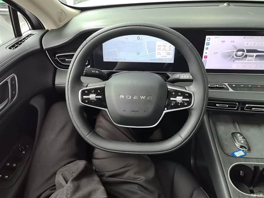 Roewe D7, 2025 11