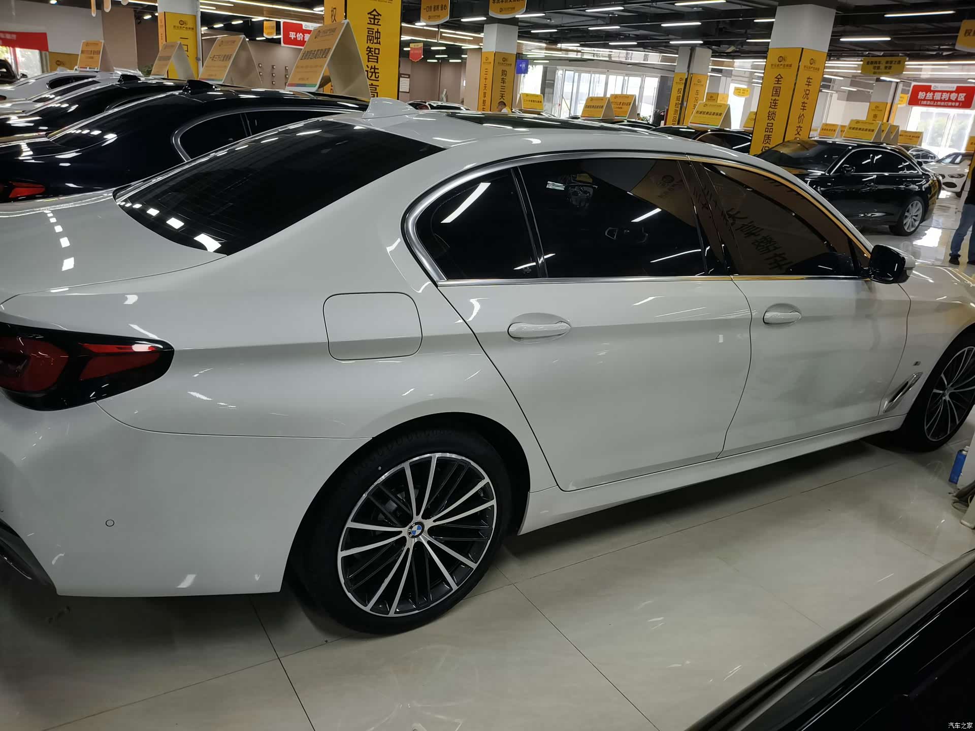 BMW 5 Series, 2023 18