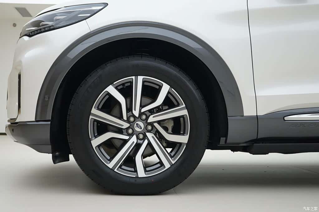 Ford Explorer, 2024 16