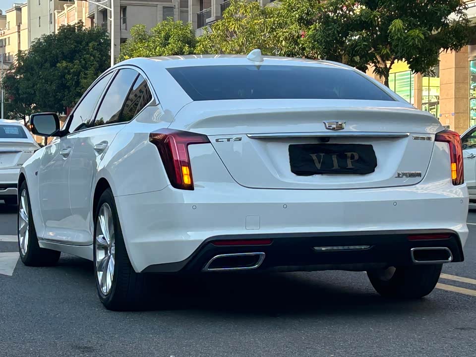 Cadillac CT5