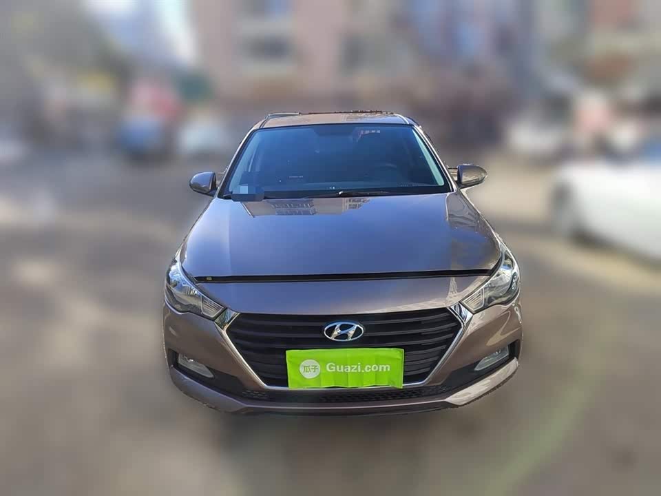 Hyundai Accept