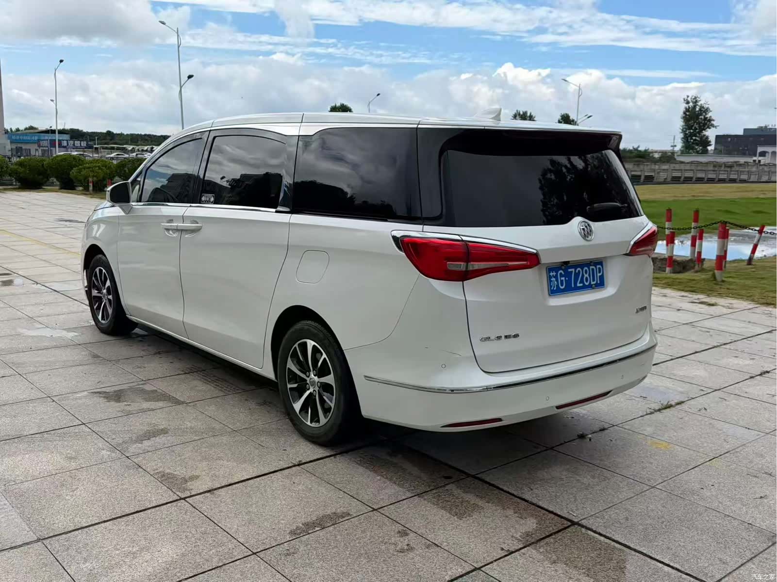 Buick GL8, 2018 7
