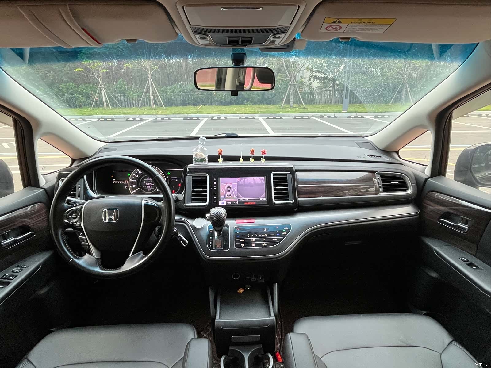 Honda Elysion, 2018 все фото