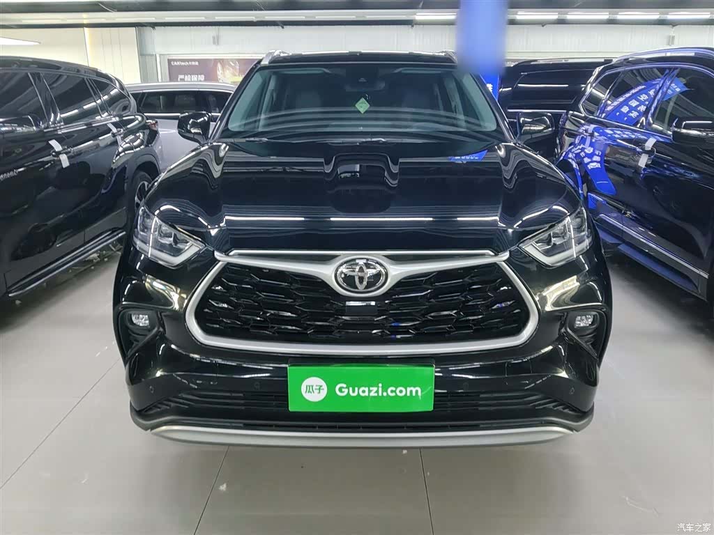 Toyota Highlander, 2022 3