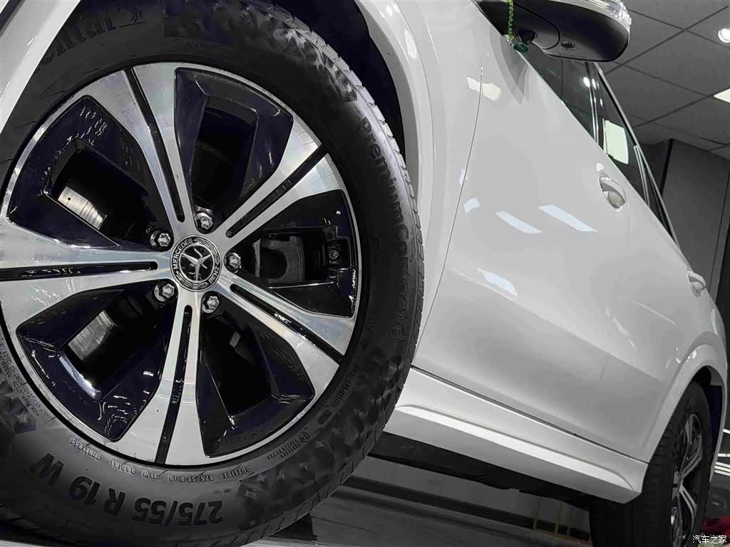 Mercedes-Benz GLE, 2021 24