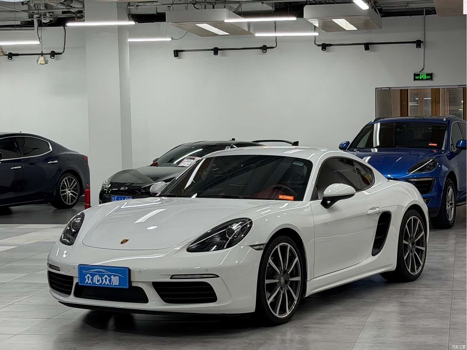 Porsche Cayman, 2023 1