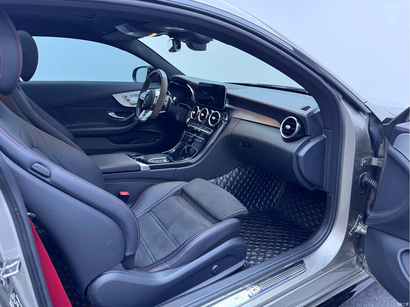 Mercedes-Benz C-Class, 2020 11