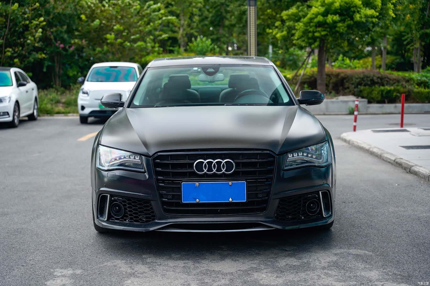 Audi A8L, 2012 2