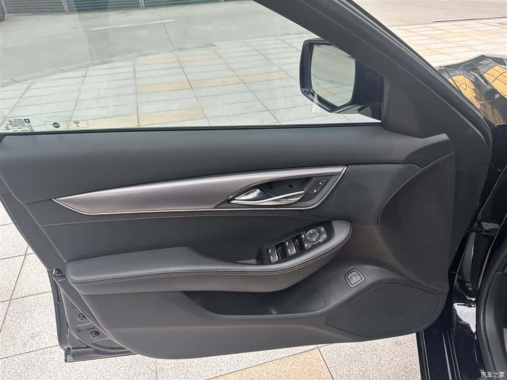 Cadillac CT5, 2022 14