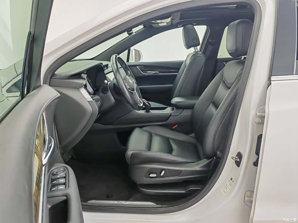 Cadillac XT5, 2019 10