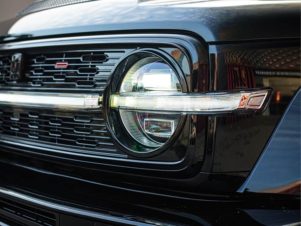 CrossBoundary Co-creation tank 300