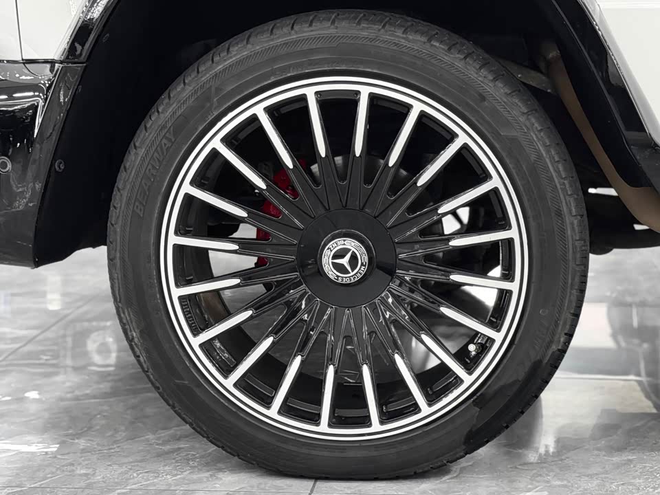 Mercedes-Benz G-class