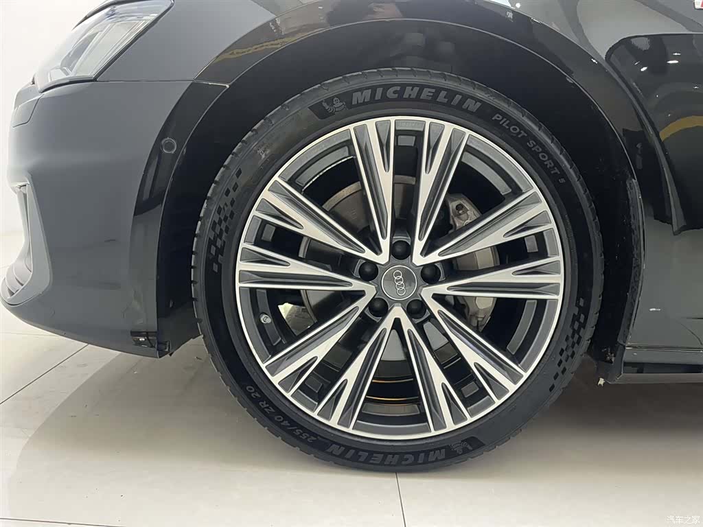 Audi A6L, 2020 7