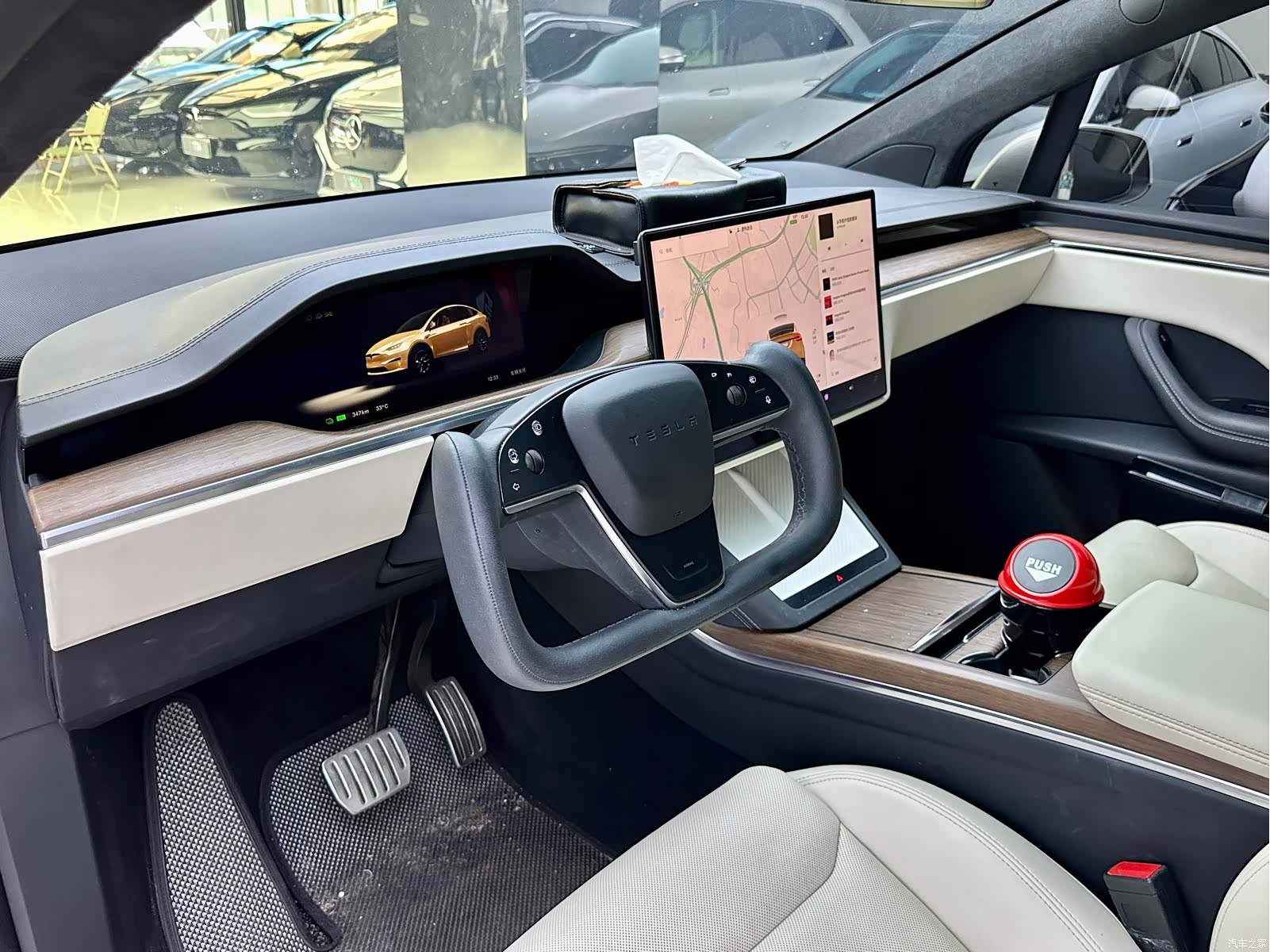 Tesla Model X, 2023 8