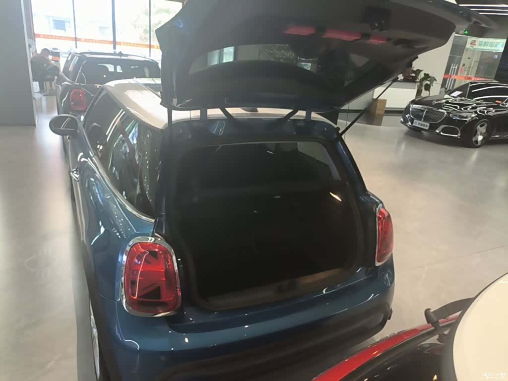 Mini Cooper, 2021 19