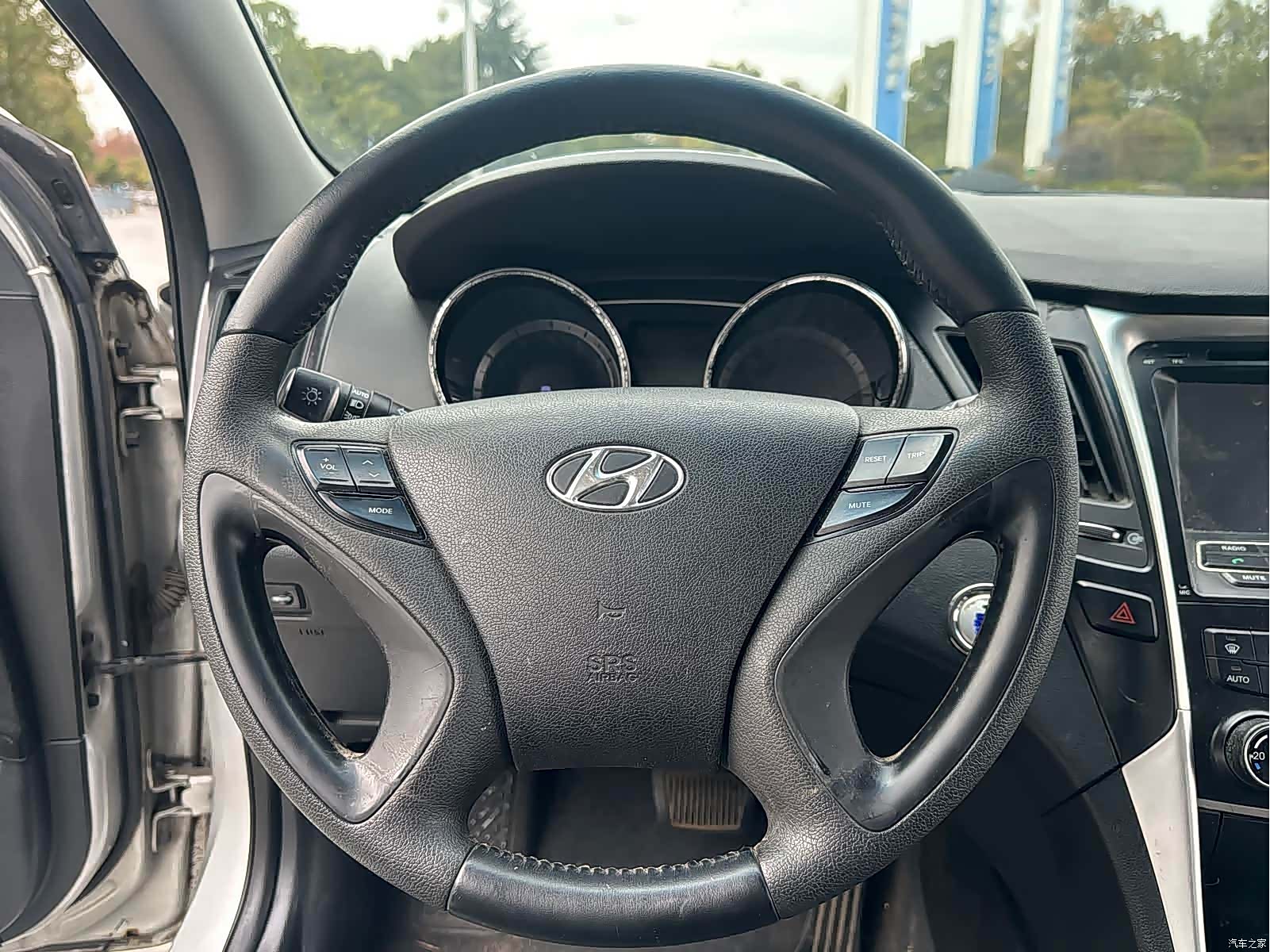Hyundai Sonata, 2012 14