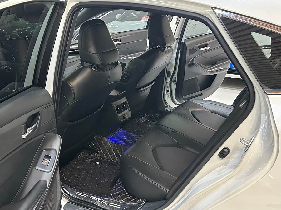 Toyota Avalon 2023, фото 23