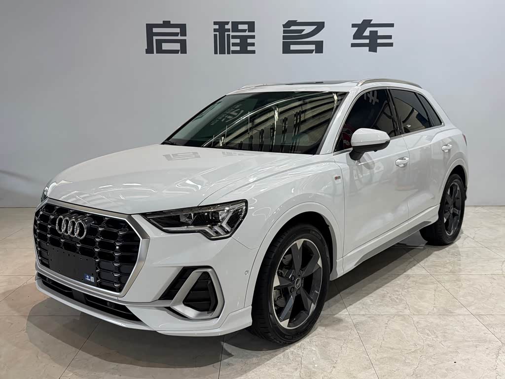 Audi Q3 2022 35 TFSI Fashion
