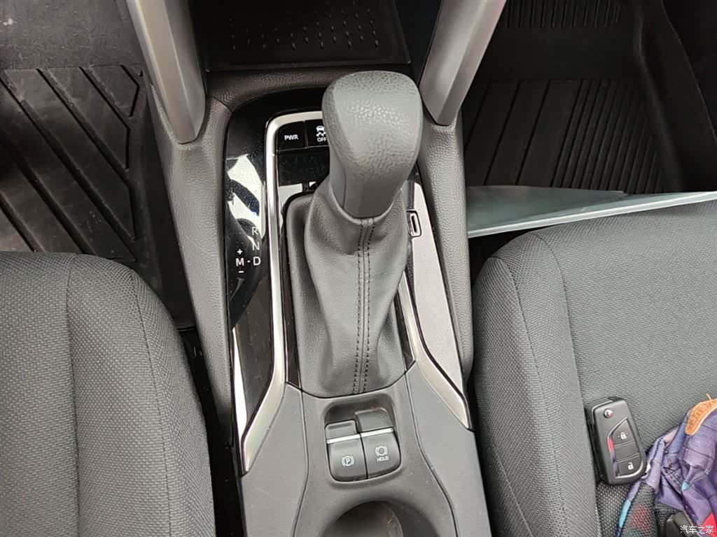 Toyota Frontlander, 2024 14