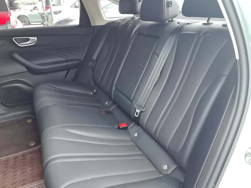 Roewe D7, 2025 17