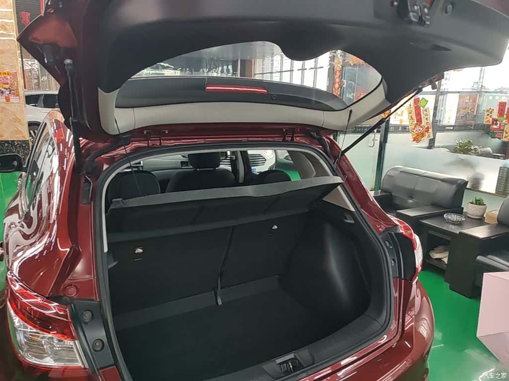 Nissan Tiida, 2016 19