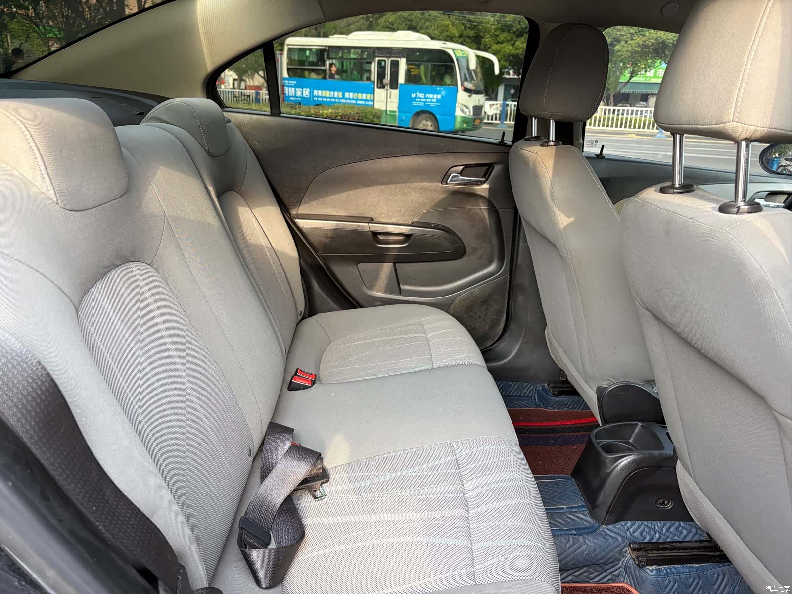 Chevrolet SE, 2013 10